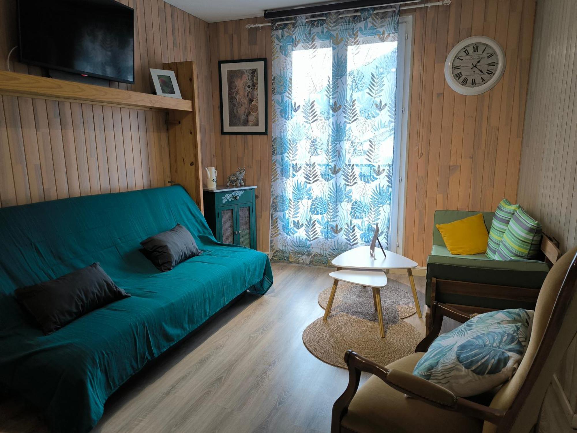 Appartement Vert Tendre Face A La Montagne Bagnères-de-Luchon Exterior foto